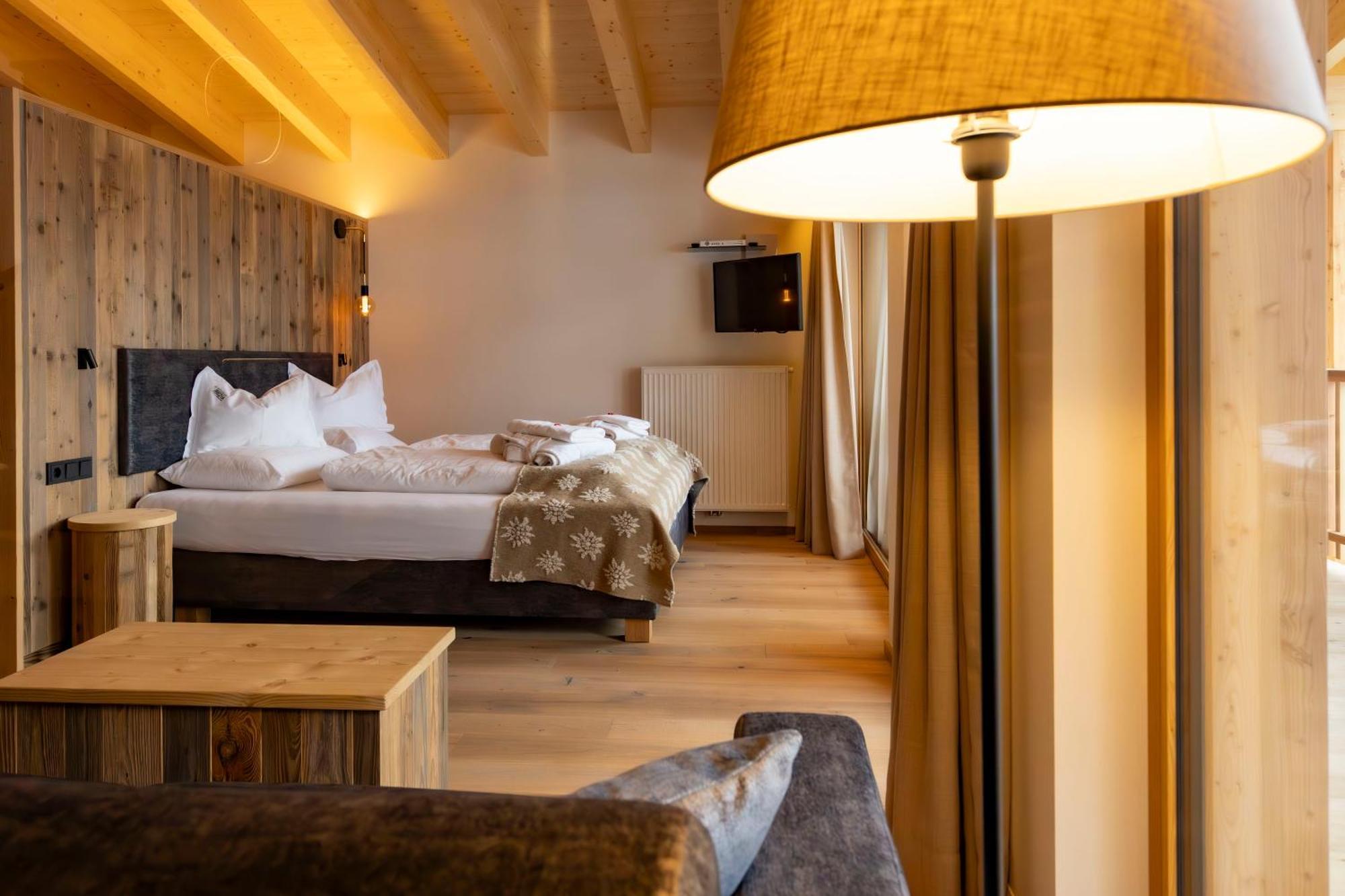 Hotel Rezia La Villa  Eksteriør billede