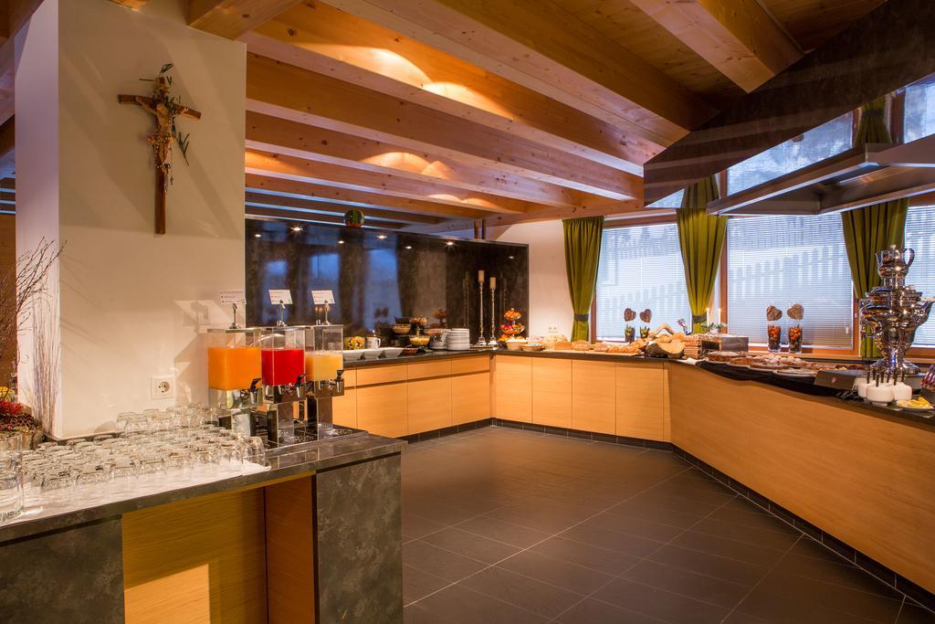 Hotel Rezia La Villa  Eksteriør billede