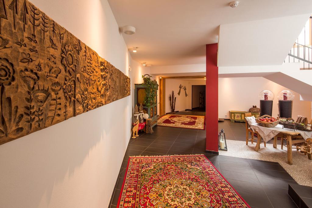 Hotel Rezia La Villa  Eksteriør billede