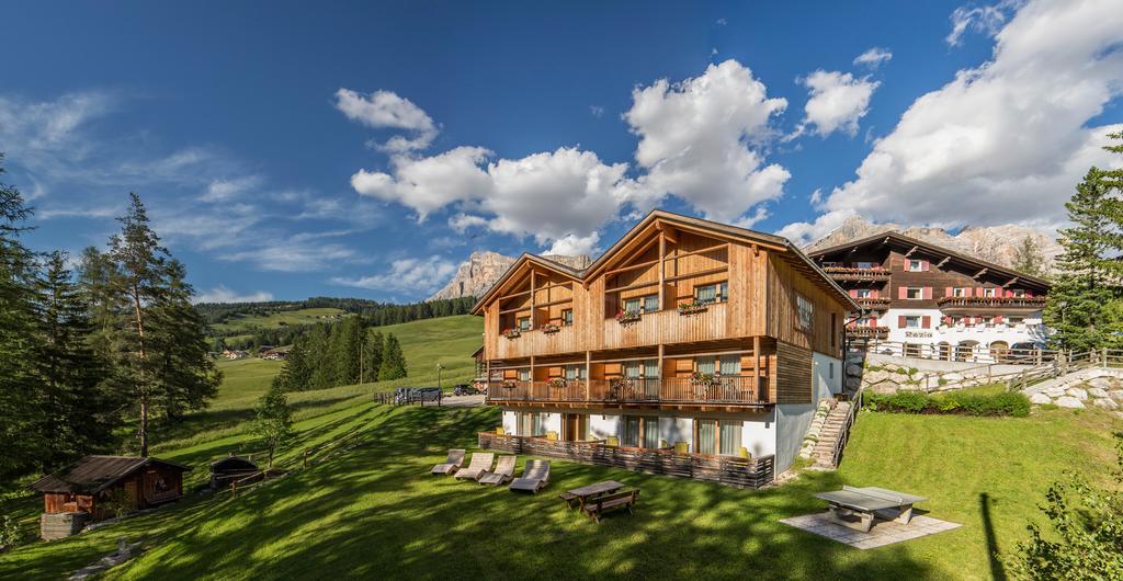 Hotel Rezia La Villa  Eksteriør billede