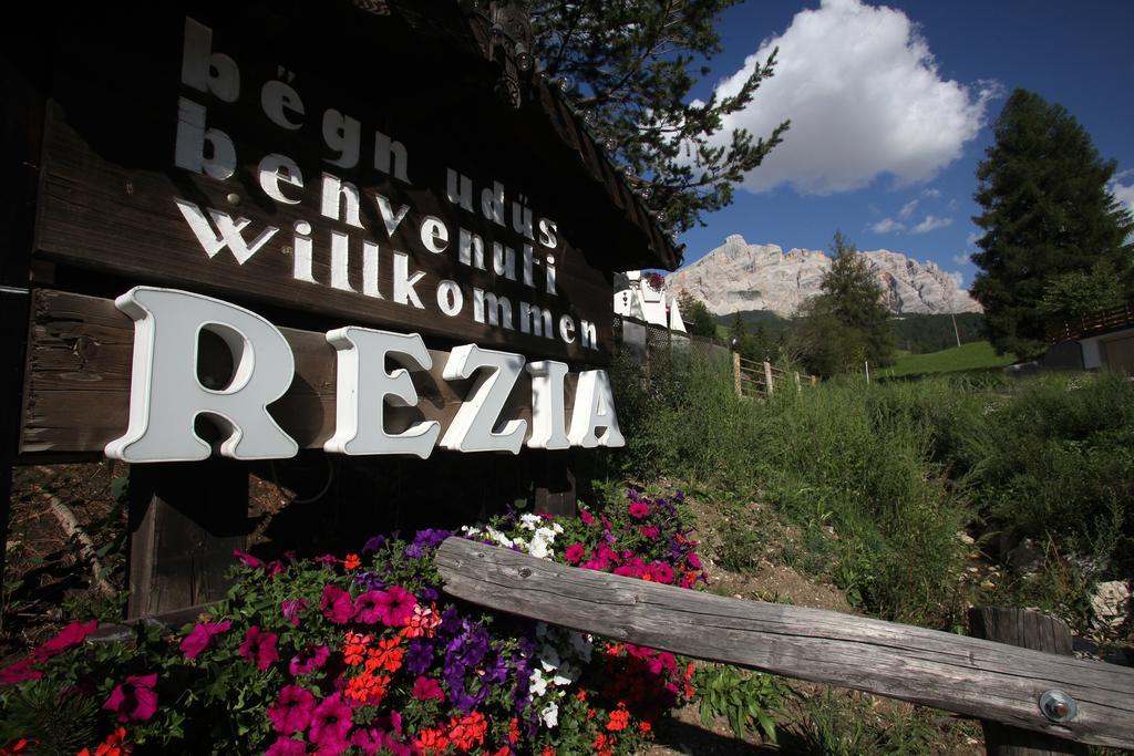 Hotel Rezia La Villa  Eksteriør billede